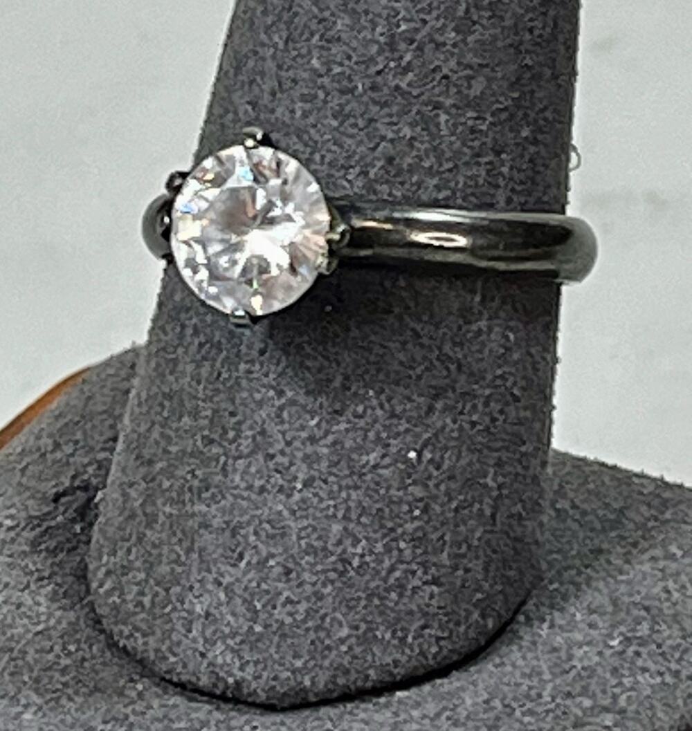 VTG Sterling Silver 925 CZ Engagement Ring / Large 7mm Solitaire Ring - Sz 9.75